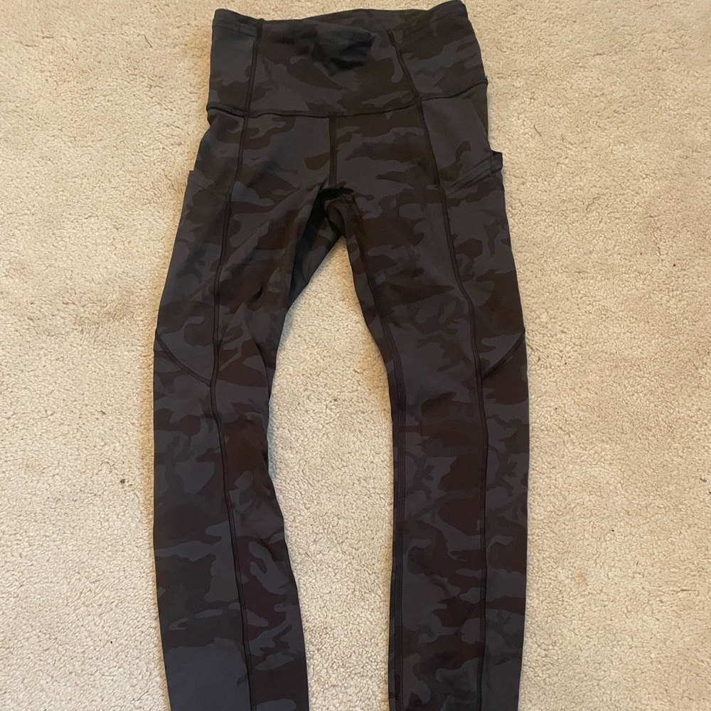 Lululemon Leggings 28”